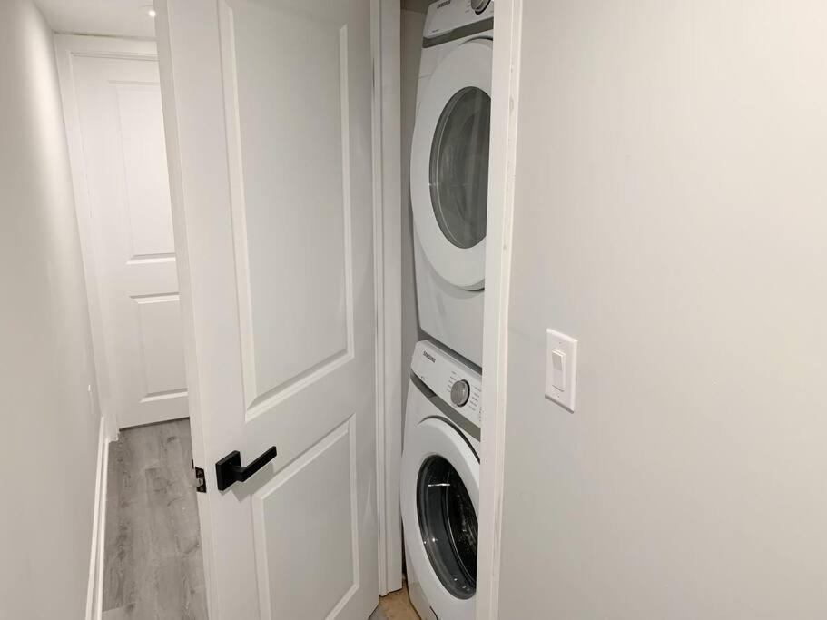 Modern 3 Bedroom 2 Ba With Patio Philadelphia Dış mekan fotoğraf